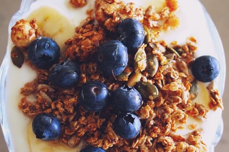 Granola and blueberries breakfast